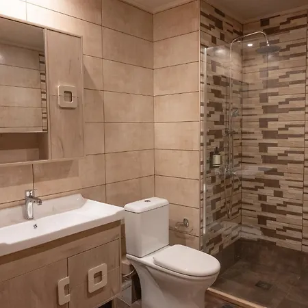 Kosmapolitan 호텔 3*